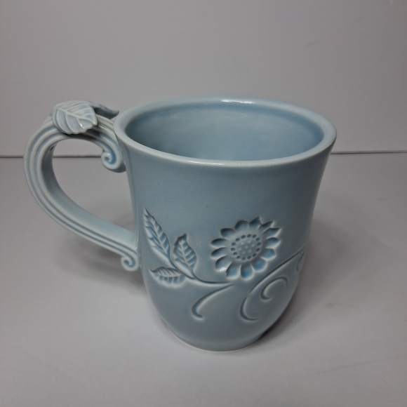 Elegant Sky Blue Ceramic Mug with Floral Embossed Design Replacement‎ Flowers - Picture 1 of 12